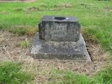 image of grave number 911666